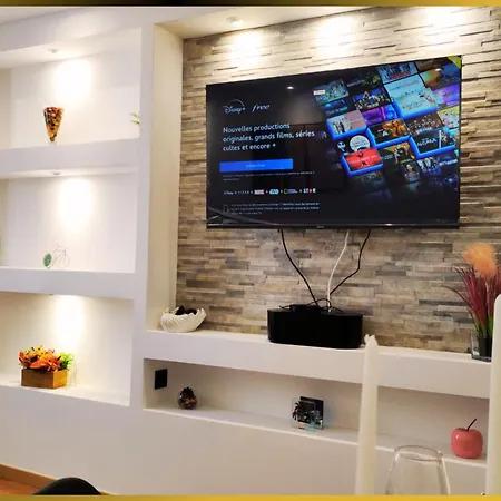 - Netflix - Wifi Fibre - Proche Gare Sncf&centre-ville *